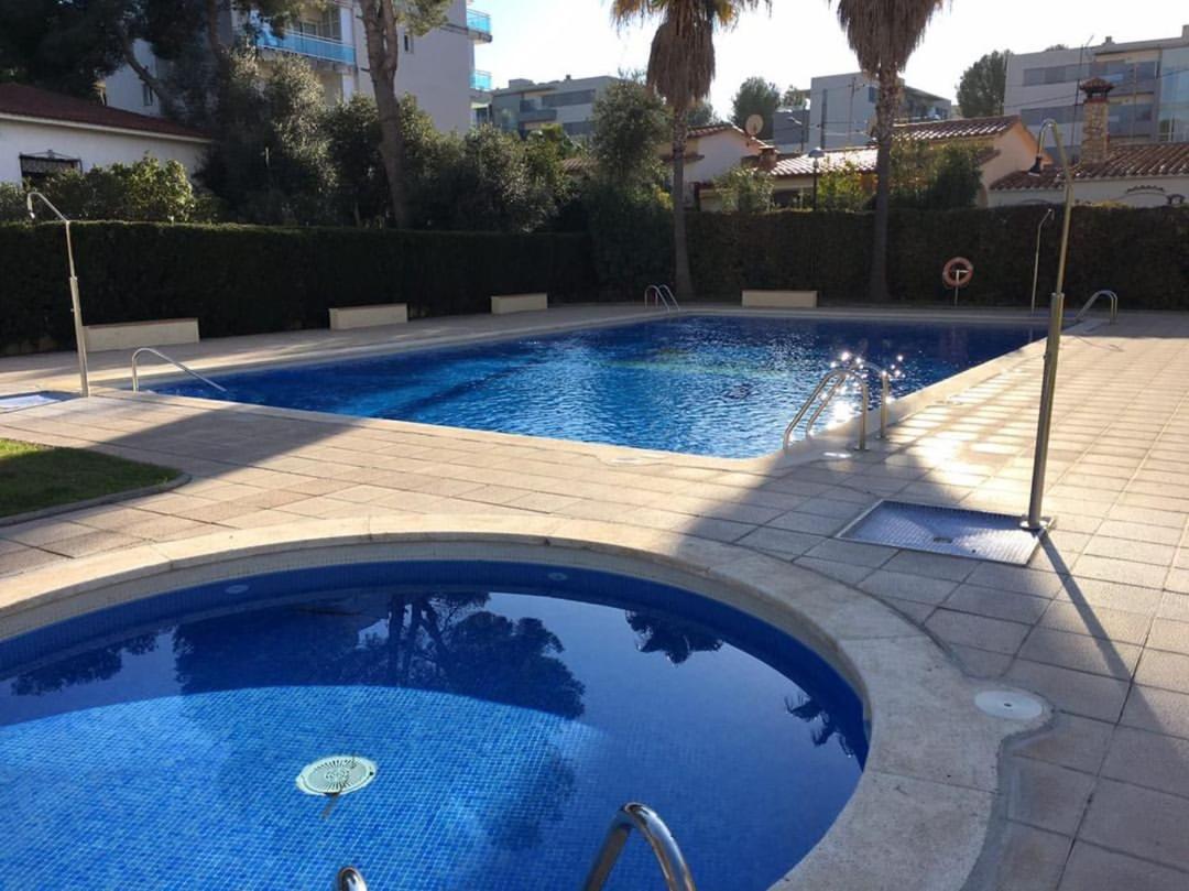 Residencial Aqua - La Pineda Apartment Salou Bagian luar foto
