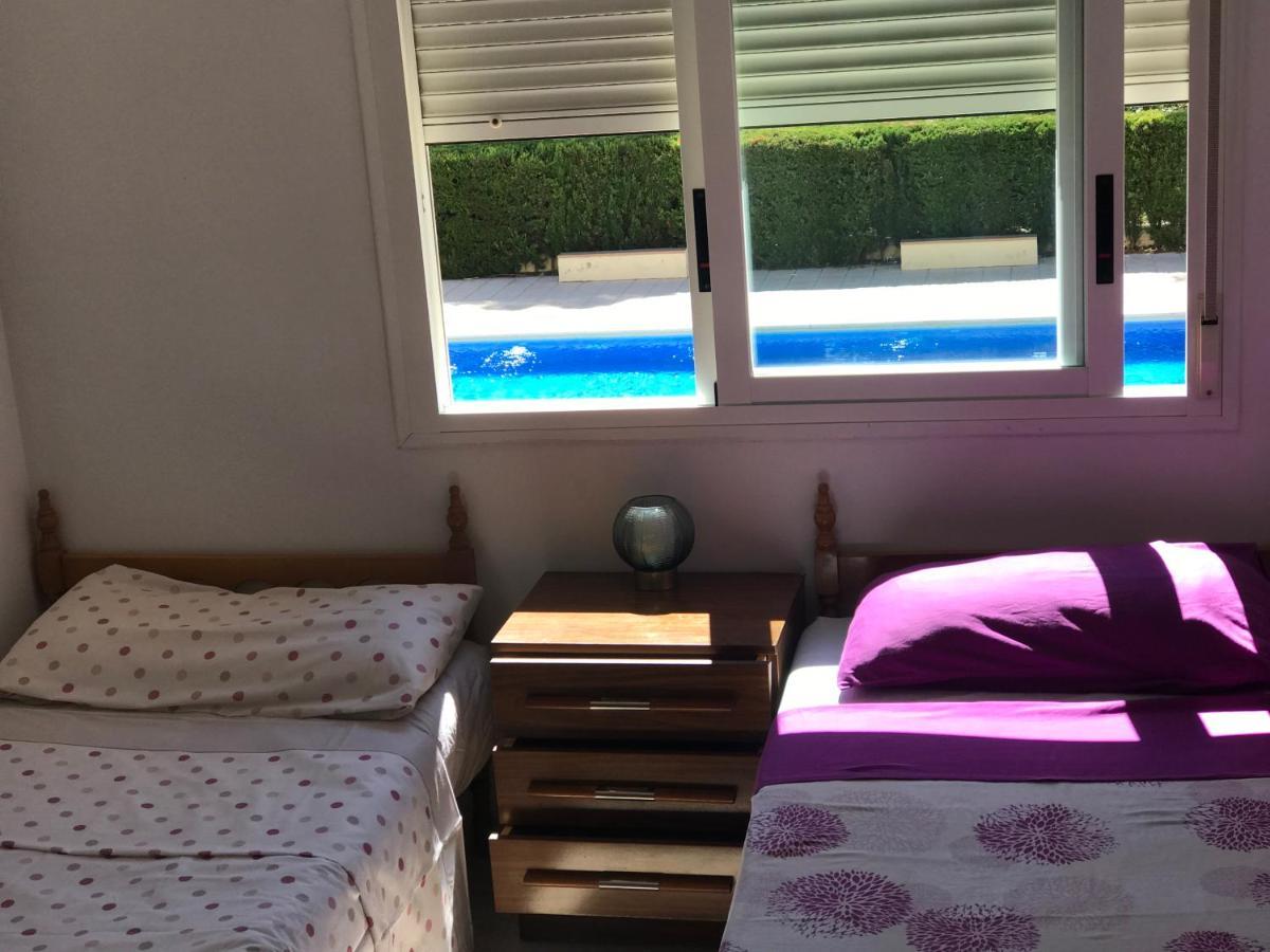 Residencial Aqua - La Pineda Apartment Salou Bagian luar foto